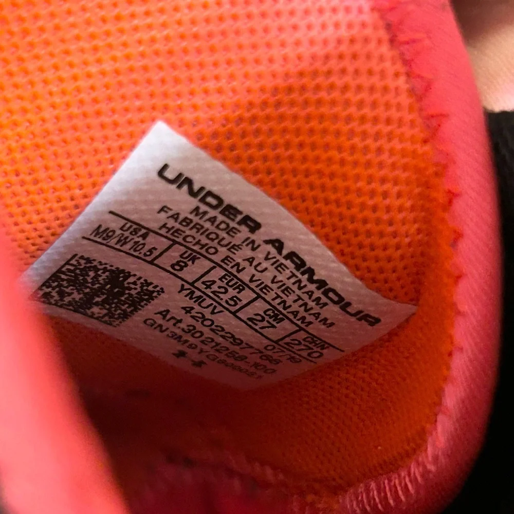 Under Armour Curry 7 UNDRTD Black/Grey/Red size 9 MEN’S BASKETBALL SHOES - Picture 9 of 9